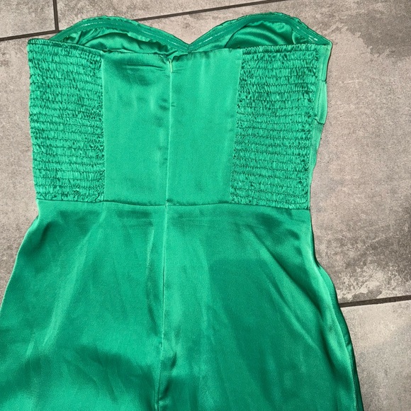 EDIT BY NINE Emerald Green Satin
Ruffle High-Low Strapless Dress Size Small - Picture 7 of 16